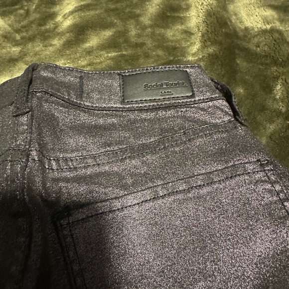 Hollister Social Tourist Flare Sparkle Jeans - Picture 4 of 7